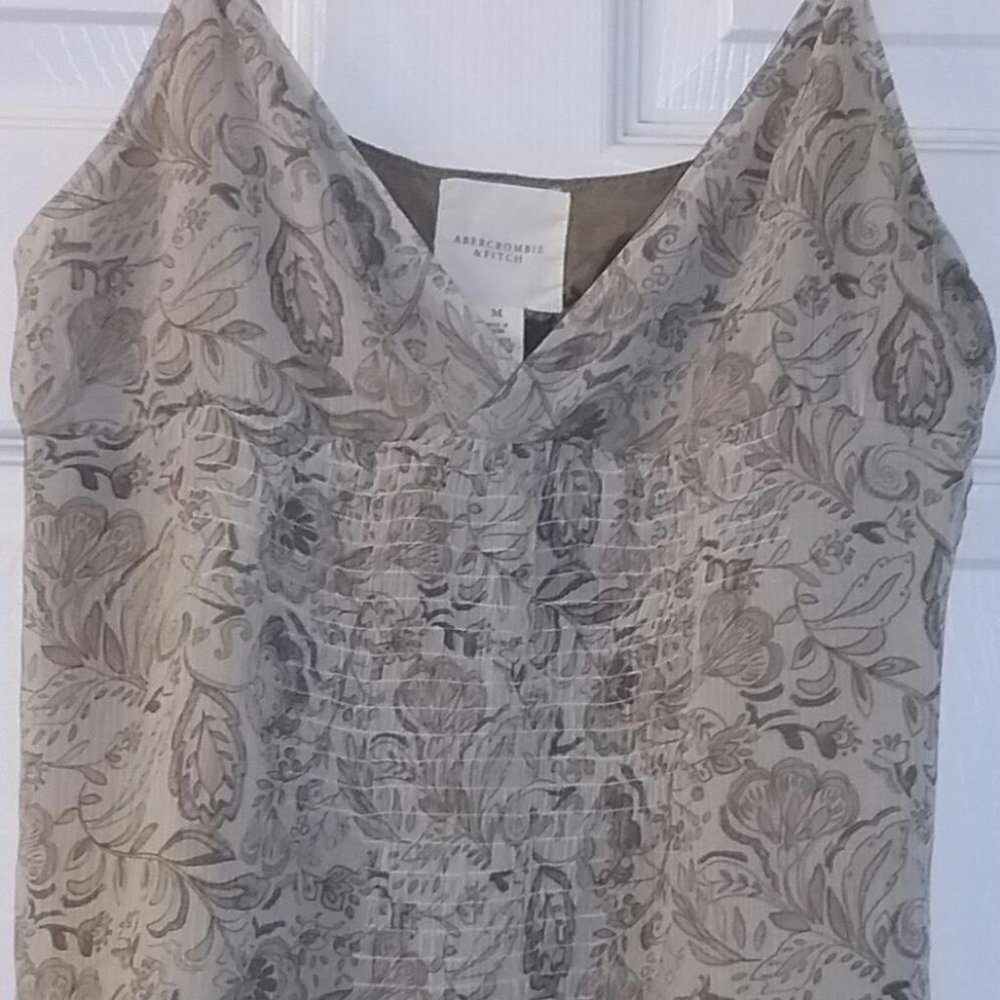 Ambercombie & Fitch Camisole Top. Size: M